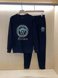 Picture of Versace Sweater Suits _SKUVersaceM-5XLkdtr1443067